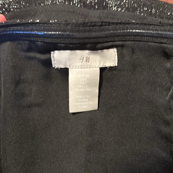 H&M Corset Style Top! - Picture 3 of 4